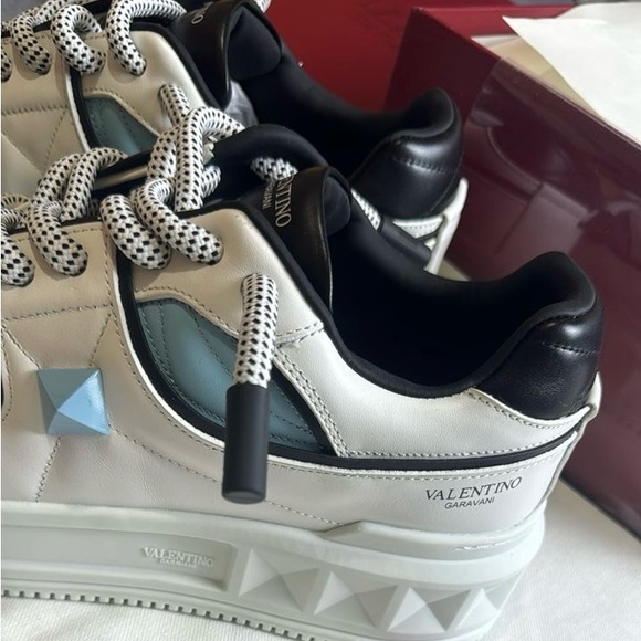 Men’s sneakers new in box - Picture 4 of 6